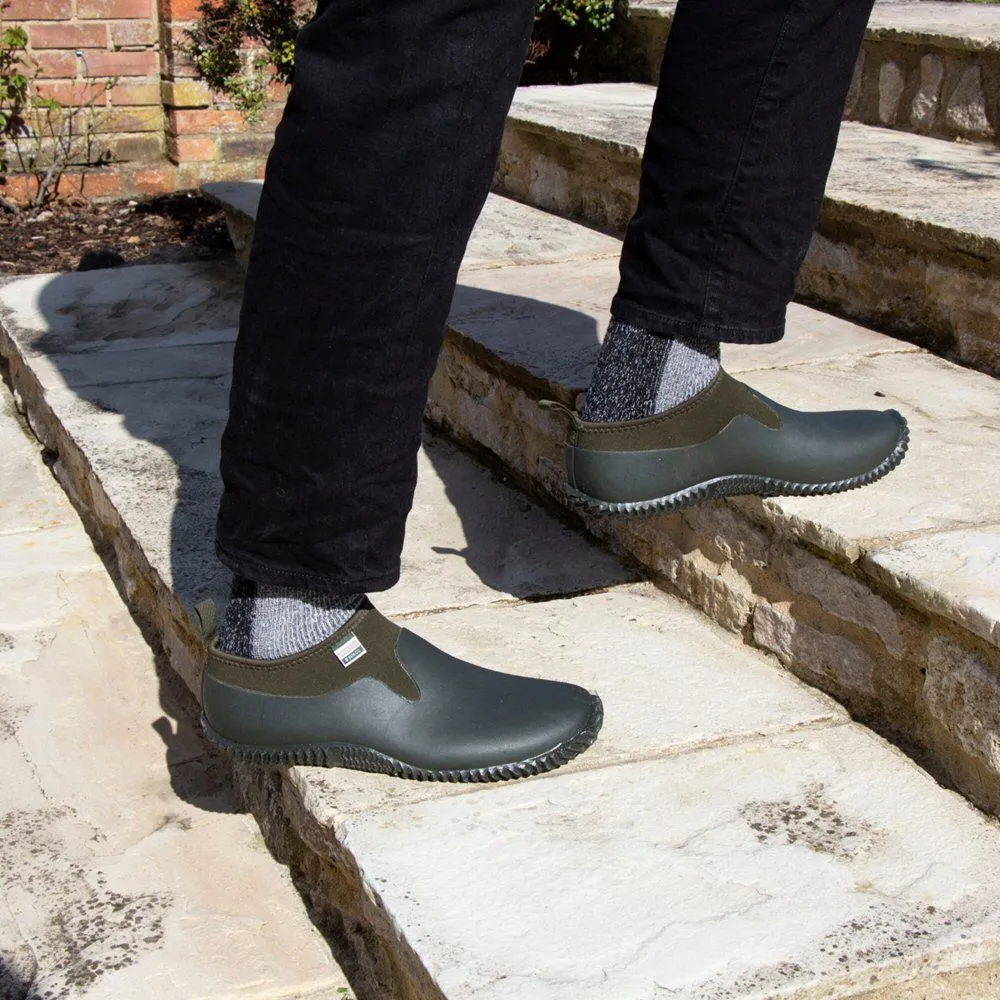 Town & Country Green Buckingham Neoprene Shoes - Size 6